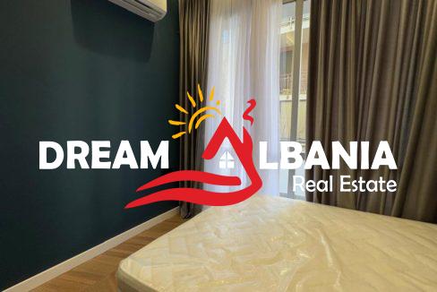 Apartament 1+1 me qera tek Liqeni Thate, prane Hotel Sokrati (42111252)