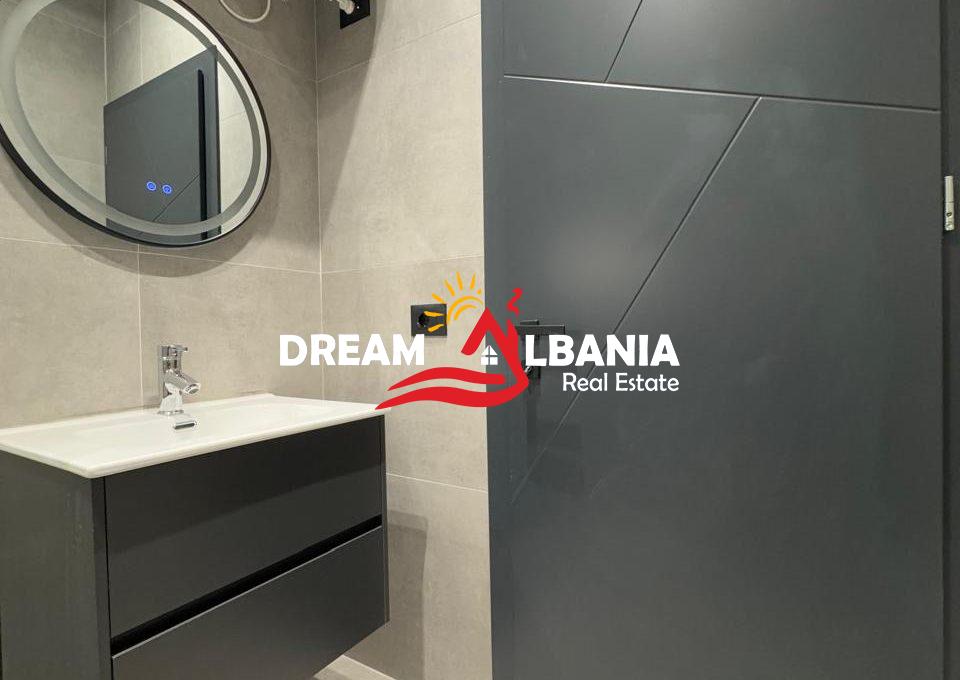 Apartament 1+1 me qera tek Liqeni Thate, prane Hotel Sokrati (42111257)