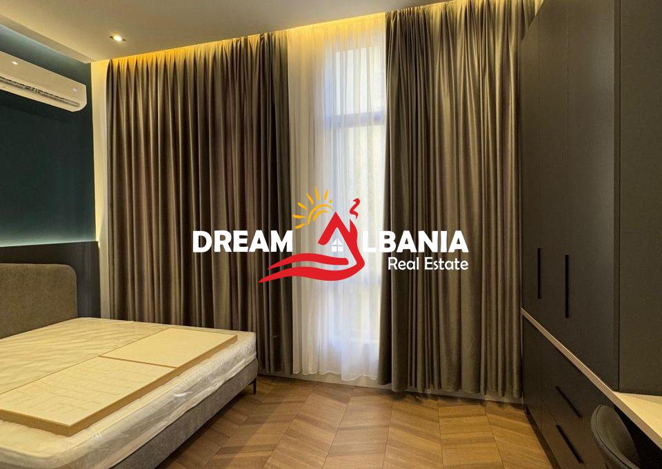 Apartament 1+1 me qera tek Liqeni Thate, prane Hotel Sokrati (42111264)