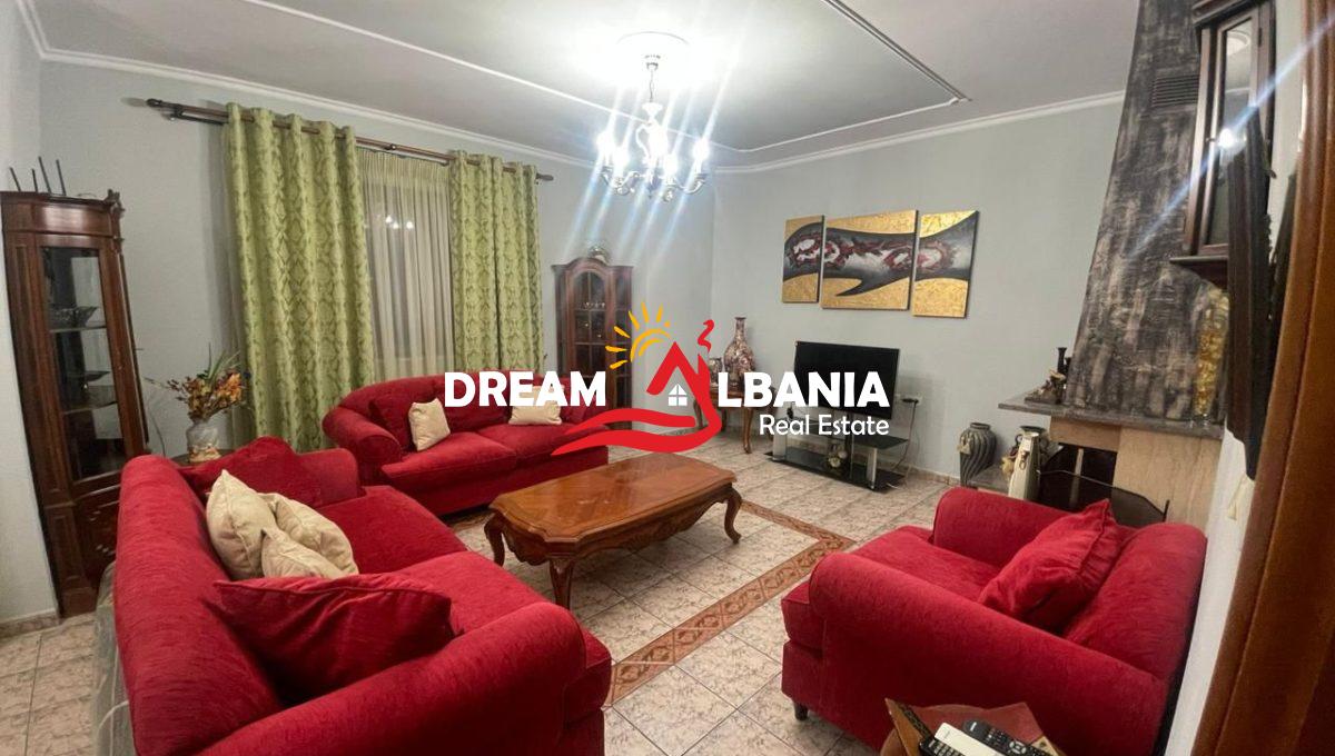 Kati i 2 i nje vile me qera tregu i Ri Elektrik (8)