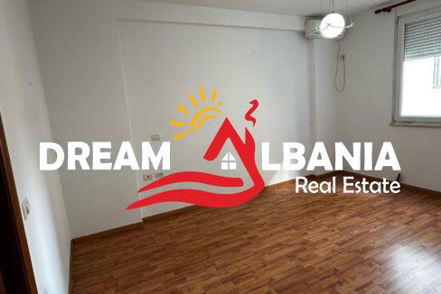 Ambjent per zyra me qera te Ish-Expozita prane Gjykates se Rrethit Gjyqesor (ID 42611234) (10)