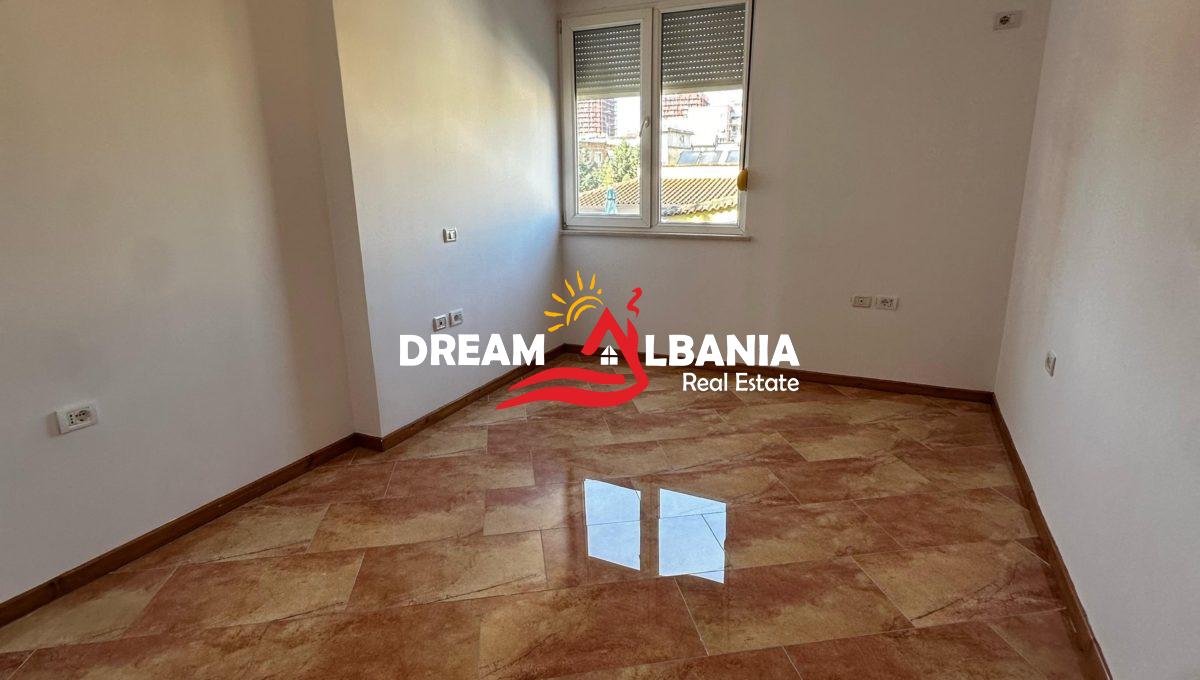 Ambjent per zyra me qera te Ish-Expozita prane Gjykates se Rrethit Gjyqesor (ID 42611234) (4)