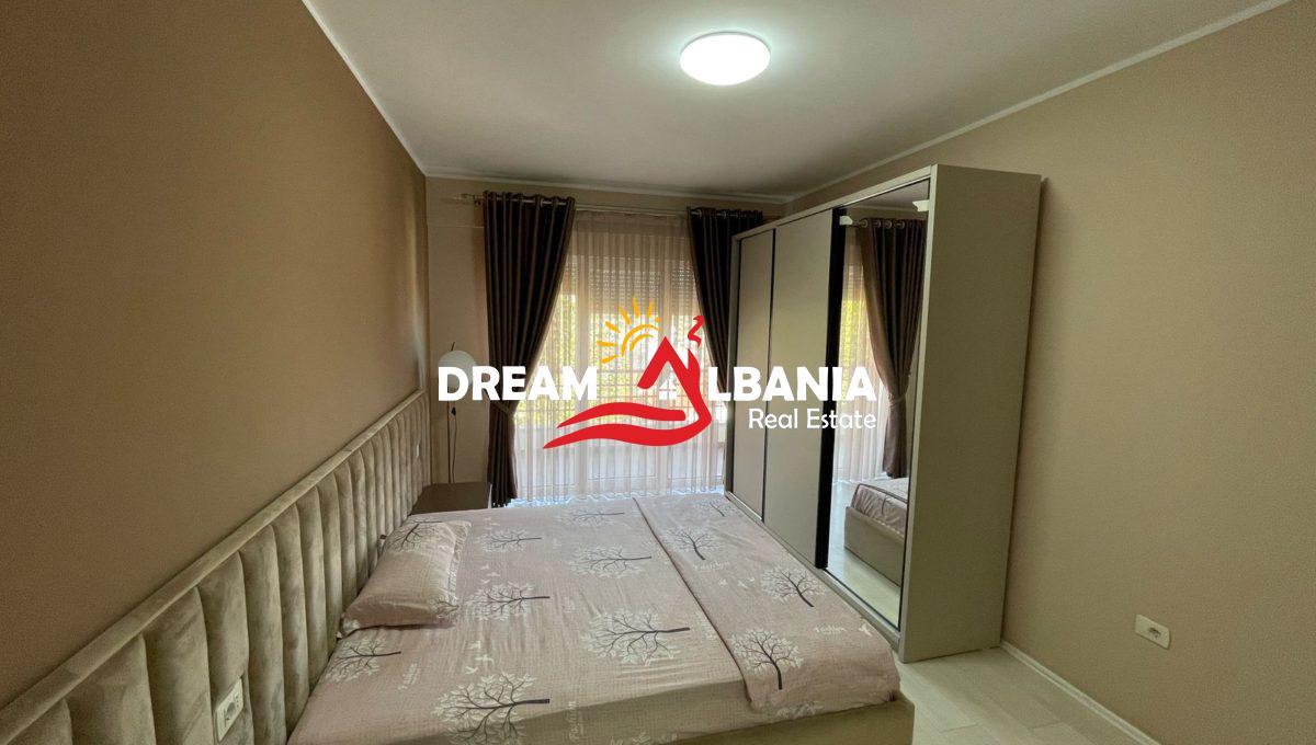 Jepet me qera apartament 3+1+2+verande dhe parkim i perfshire tek Liqeni i Thate, Kompleksin FZ (ID 4231446) (11)