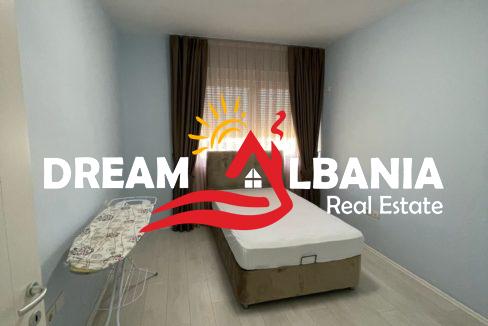 Jepet me qera apartament 3+1+2+verande dhe parkim i perfshire tek Liqeni i Thate, Kompleksin FZ (ID 4231446) (3)