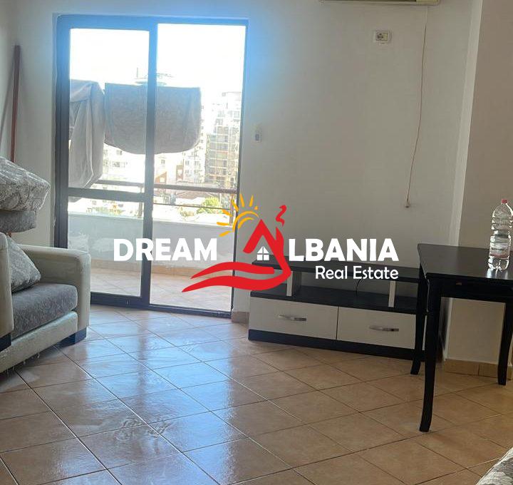 Jepet me qera apartament 1+1 ne rrugen e Barrikadave prane kopshtit Bucko (ID 42111351) (7)