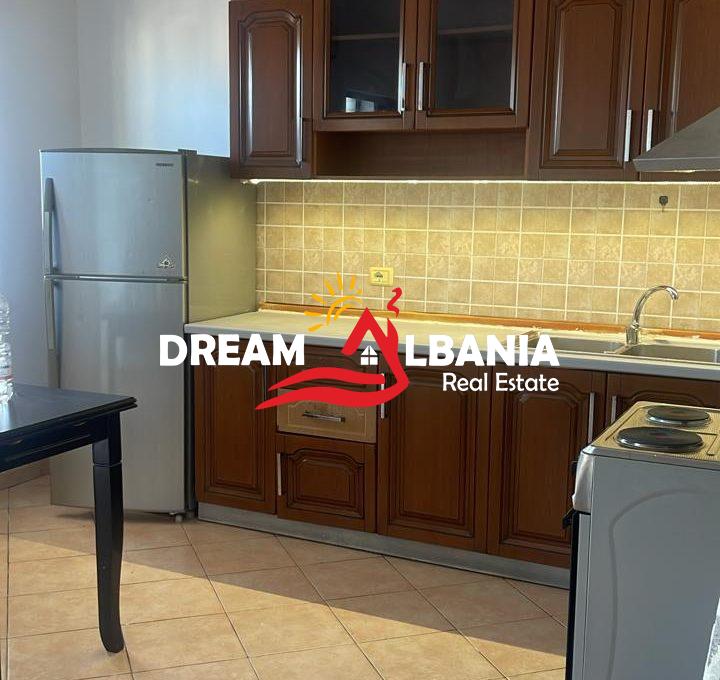 Jepet me qera apartament 1+1 ne rrugen e Barrikadave prane kopshtit Bucko (ID 42111351) (8)