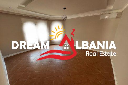 WhatsApp Image 2025-04-28 at 17.43.05 (1)