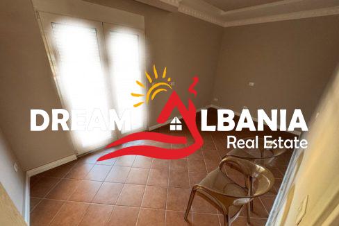 WhatsApp Image 2025-04-28 at 17.43.05 (2)