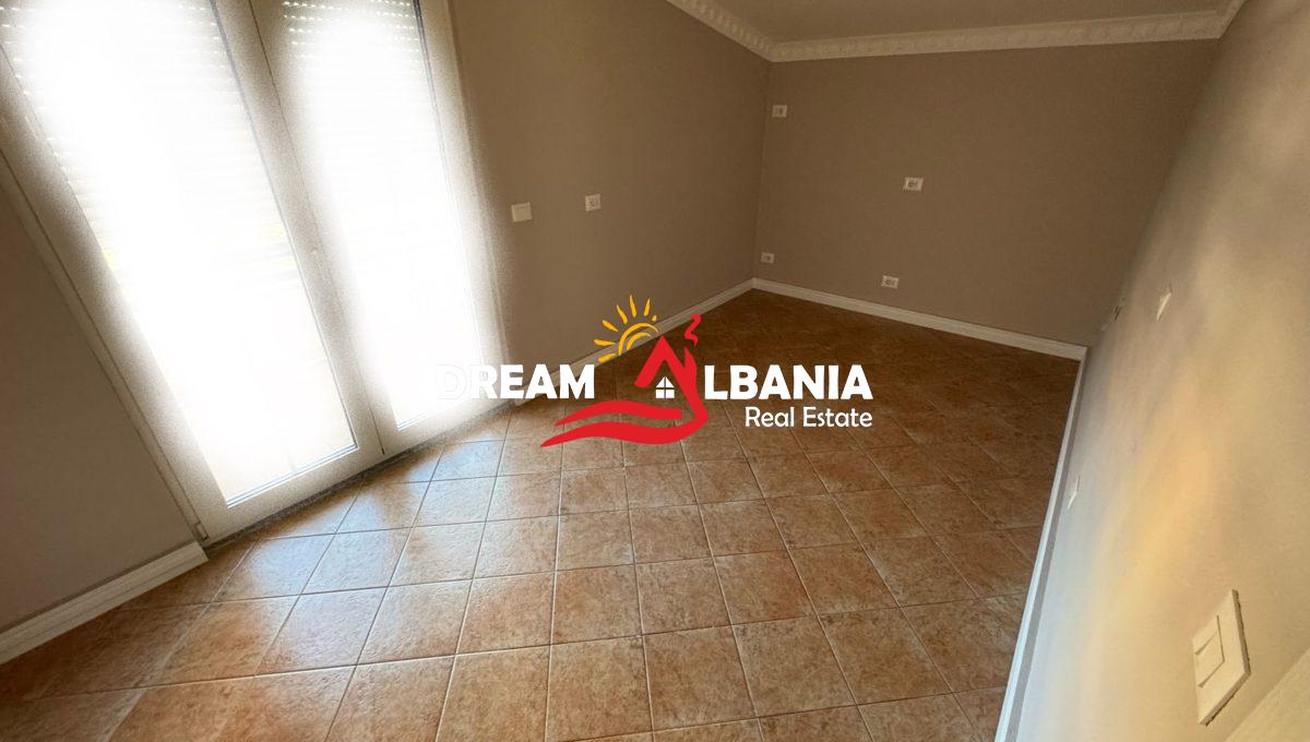 WhatsApp Image 2025-04-28 at 17.43.07 (1)