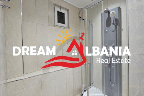 Jepet me qera ambient biznesi 3+1+post parkimi i perfshire ne Bllok prane Coin (ID 4231453) (1)