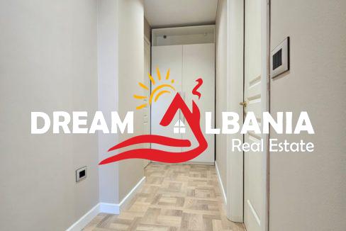 Jepet me qera ambient biznesi 3+1+post parkimi i perfshire ne Bllok prane Coin (ID 4231453) (7)