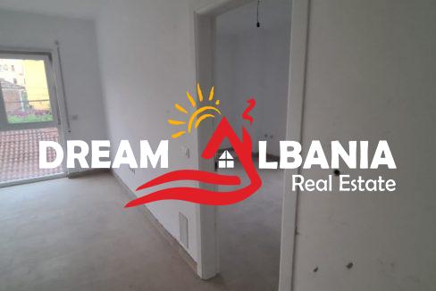 Ambient biznesi me qera shkolla qera (3)