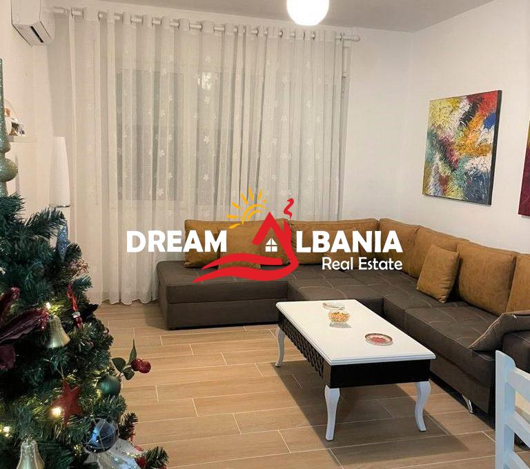Jepet me qera apartament 1+1 dhe garazh i perfshire, tek Selvia prane Observator (ID 42111003) (2)