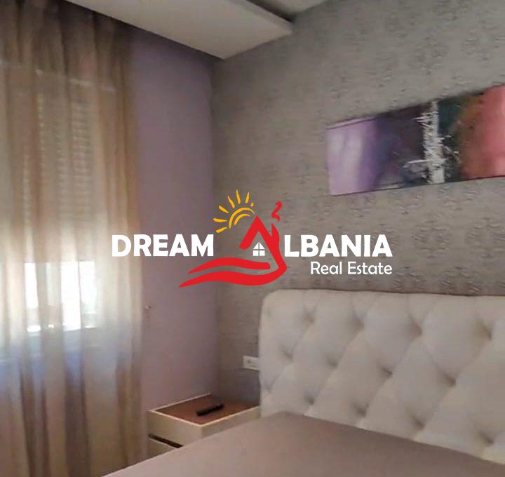 Apartament 3+1 me qera Bulevardi Zogu i pare (1)