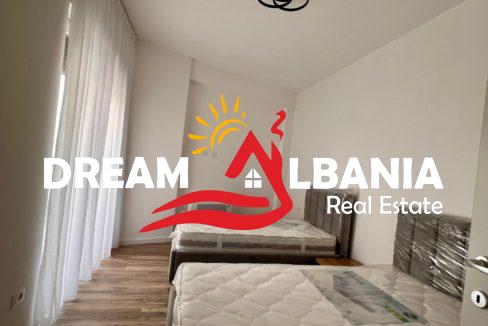 Jepet me qera apartament 2+1+2+verande ne Bulevardin e Ri prane Kompleksit Marga (ID 4229452) (2)