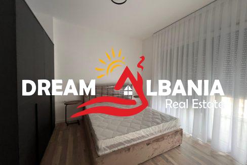 Jepet me qera apartament 2+1+2+verande ne Bulevardin e Ri prane Kompleksit Marga (ID 4229452)