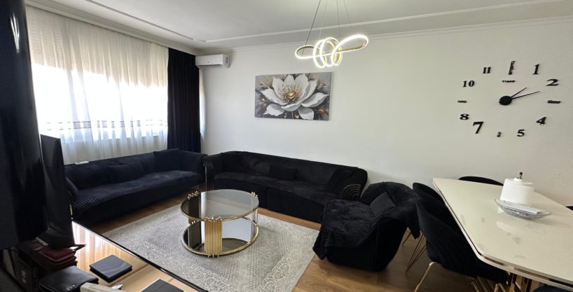 2+1 apartment for sale on Xhanfize Keko Street near the European University (ID 41212016)