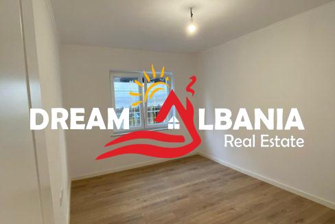 ambient biznesi me qera rruga e durresit (3)