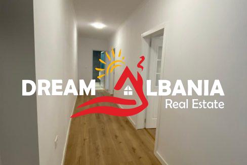 ambient biznesi me qera rruga e durresit (5)