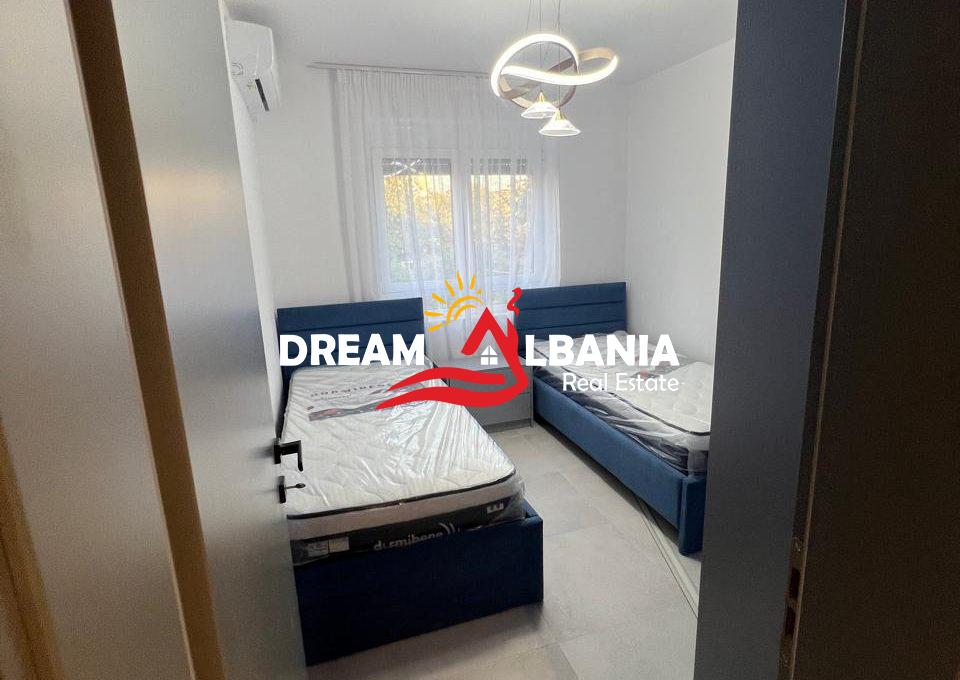 d9b8fb24-2c24-45fb-a73a-75b9828c7d7b