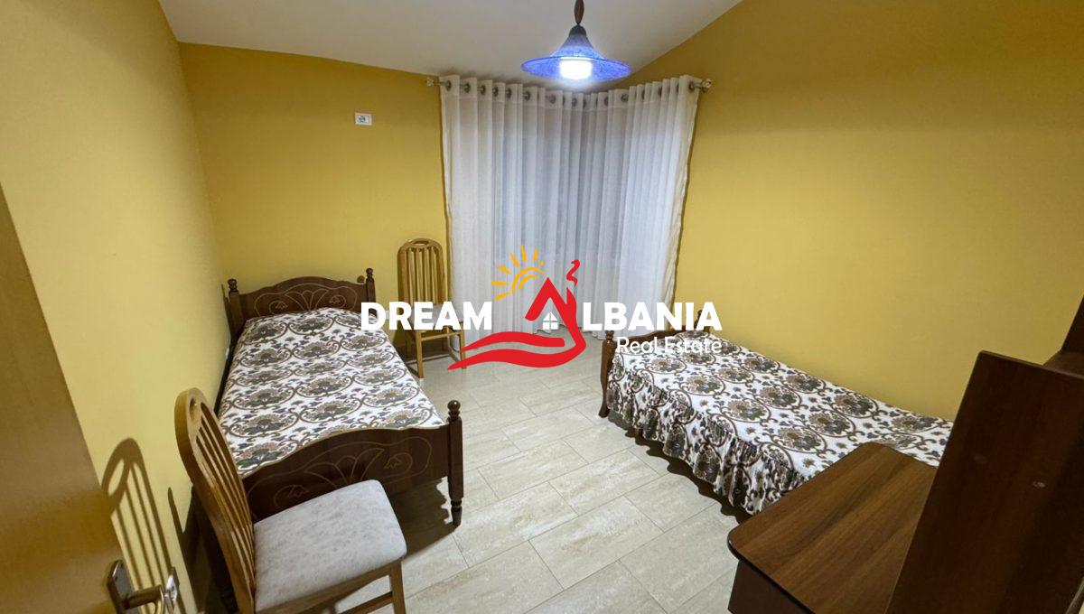 WhatsApp Image 2025-08-18 at 16.20.01 (2)