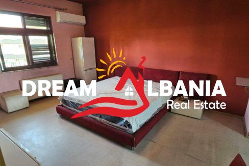 WhatsApp Image 2025-08-28 at 00.30.17 (1)