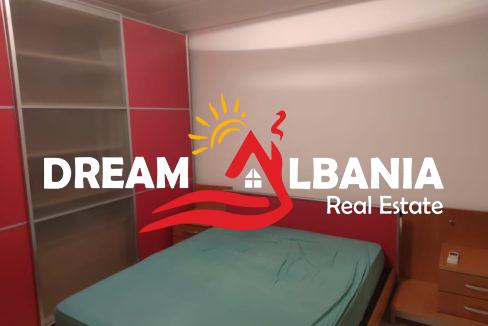 Jepet me qera apartament 2+1 ne rrugen Ferit Xhajko prane tregut te Medresese (ID ) (11)