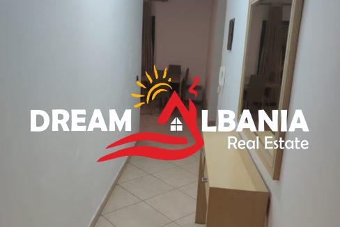 Jepet me qera apartament 2+1 ne rrugen Ferit Xhajko prane tregut te Medresese (ID ) (4)