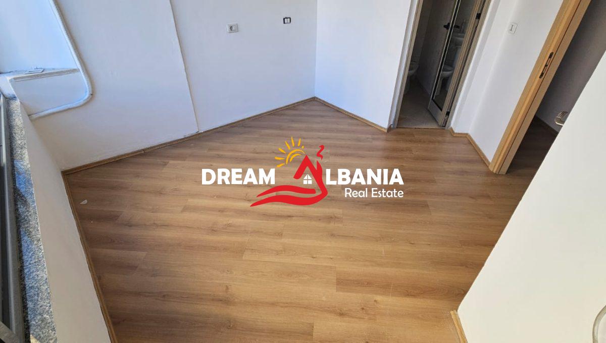 WhatsApp Image 2025-09-23 at 22.50.07 (1)