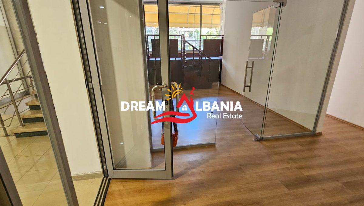 WhatsApp Image 2025-09-23 at 22.50.07