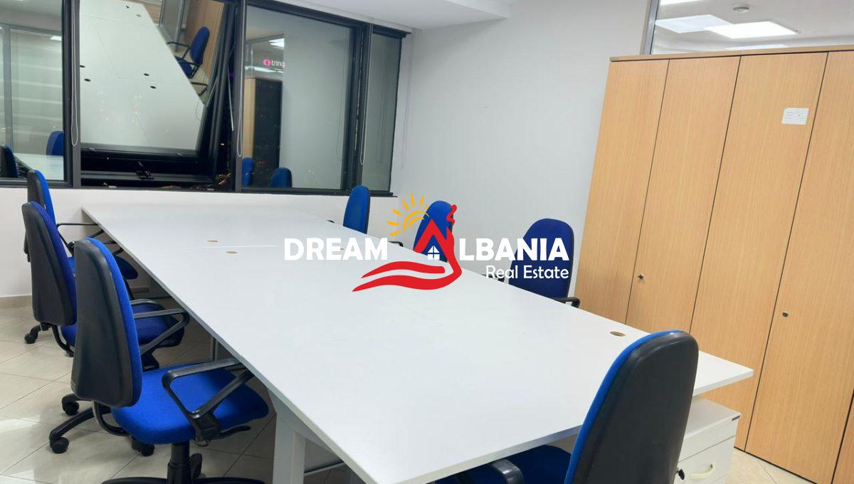 37710412-2bd7-41be-b54b-408b2e6e0a9d