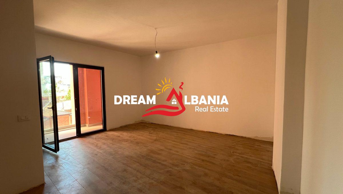 4f13cf81-6b40-43e8-a145-92f09818f237