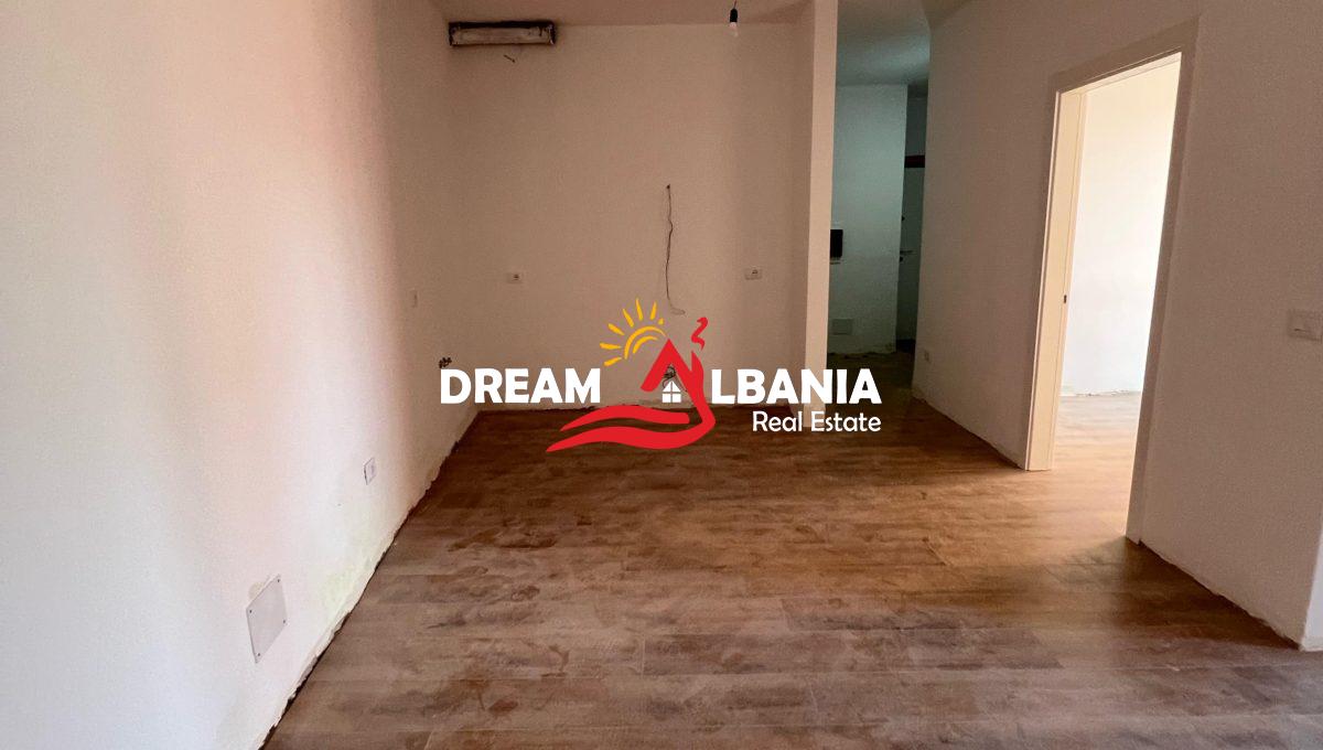 4fb04aa7-5db0-4b67-a258-ebc5dde371c9