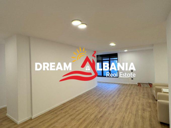 Ambient Komercial/ZYRE me qera ne Myslym Shyr, Prane “Gjykates se Larte”– Tirane (ID 42611365)