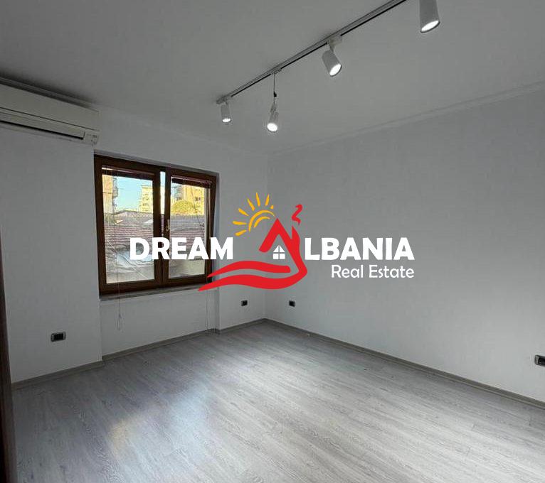 ambjent-biznesi-me-qira-rruga-e-durresit