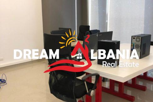 b376d8fd-866d-44a8-901e-2bfd2761e56c