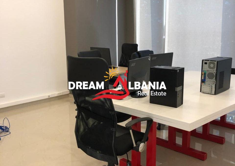 b376d8fd-866d-44a8-901e-2bfd2761e56c