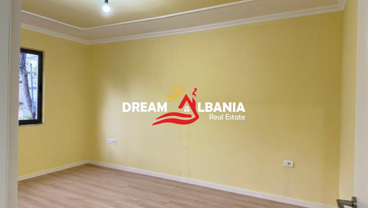 39c98249-b5e2-43d0-a18a-b0b82cc53b96