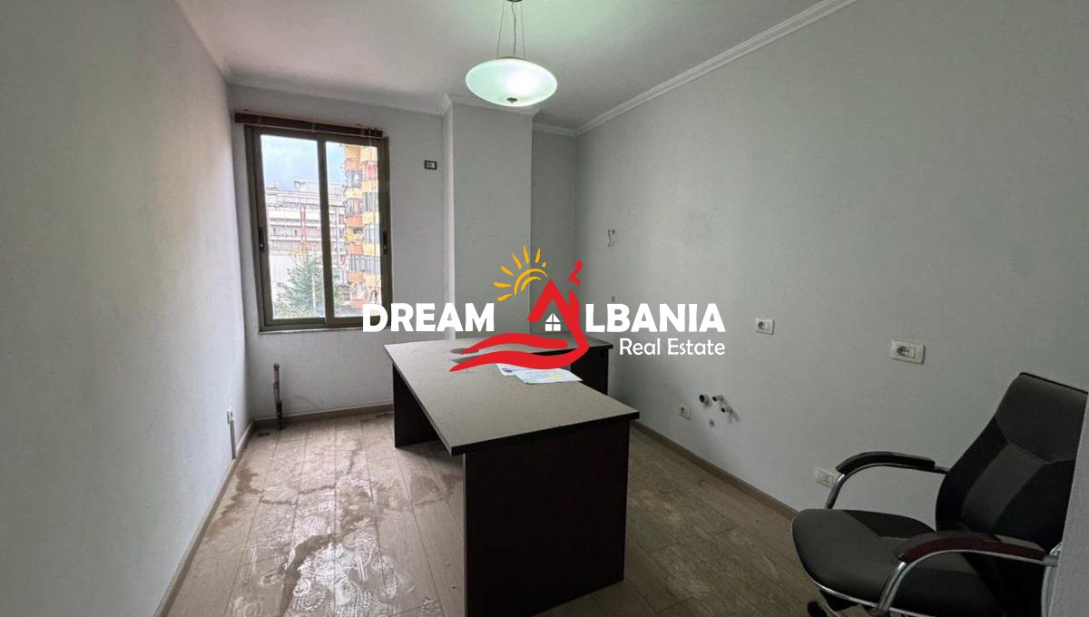 Apartament 2+1 ne Shitje 21 Dhjetori (2)