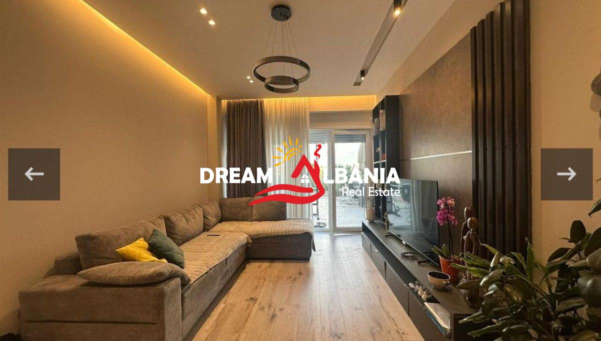 Dublex ne shitje tek kodra e diellit (5)