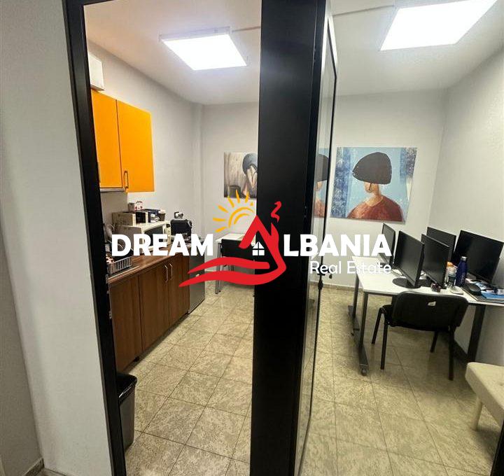 zyre-me-qera-bllok-e-mobiluar (5)