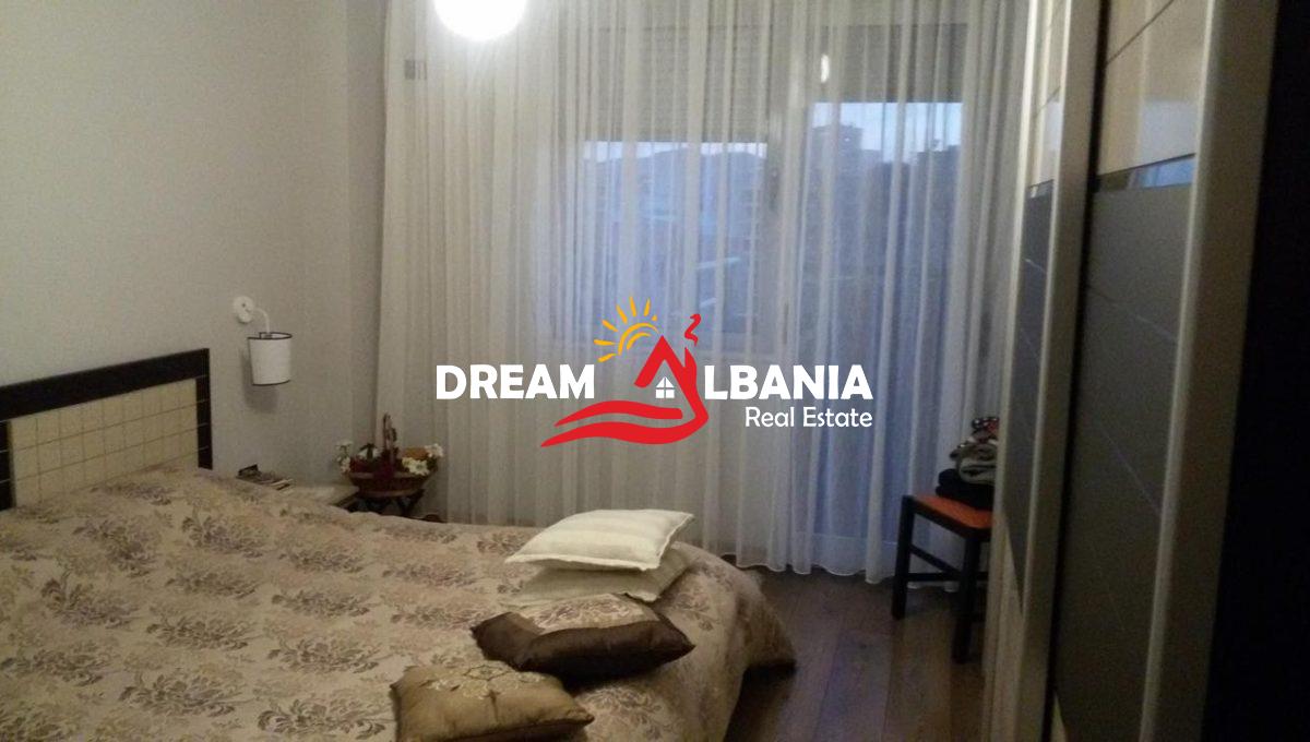 Jepet me qera apartament 2+1 ne rrugen e Dibres tek Selvia (ID 42215442) (2)
