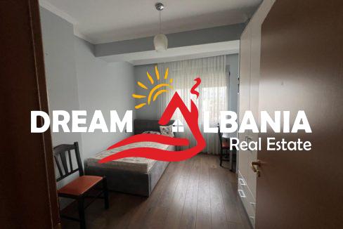 Jepet me qera apartament 2+1+2 ne rrugen e Dibres tek Selvia (ID 42215442) (3)