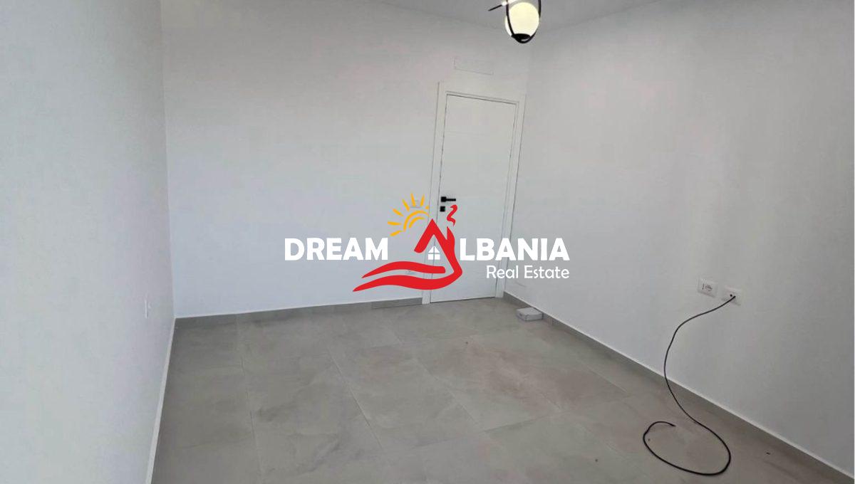 WhatsApp Image 2025-12-09 at 4.02.47 PM (2)