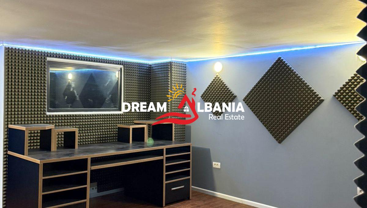 dyqan qera yzberisht (1)