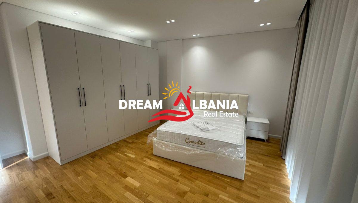 jepet me qera vile prane teg 4251430 (12)