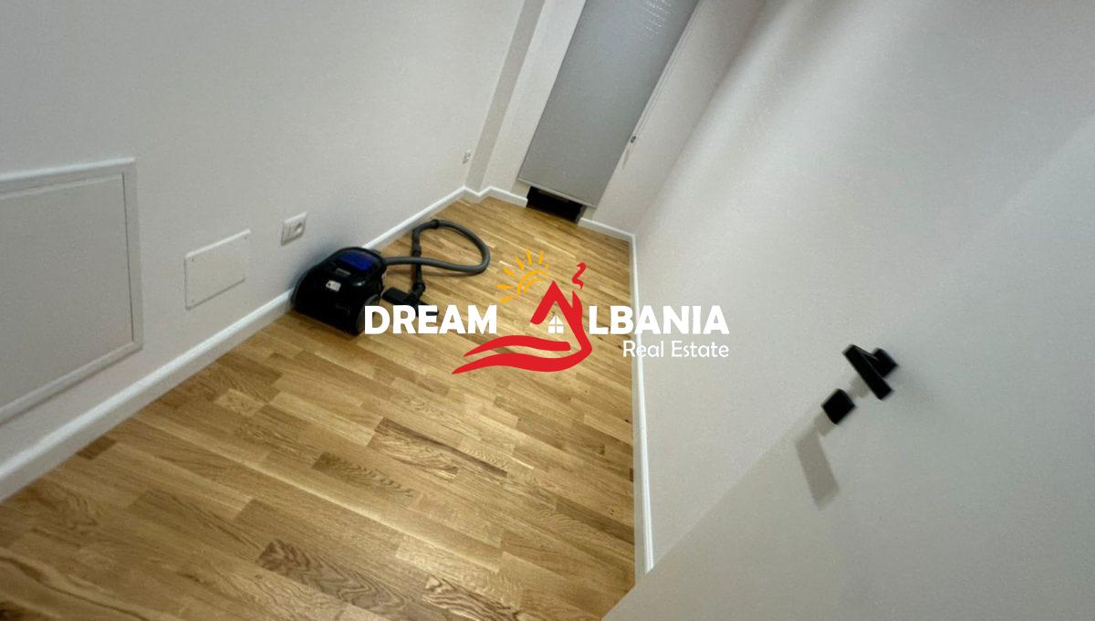 jepet me qera vile prane teg 4251430 (2)