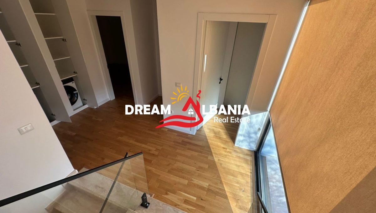 jepet me qera vile prane teg 4251430 (22)