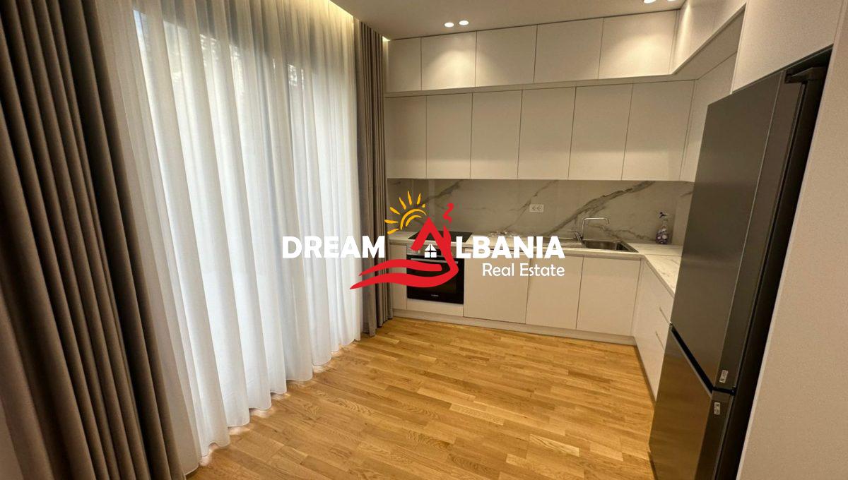 jepet me qera vile prane teg 4251430 (27)