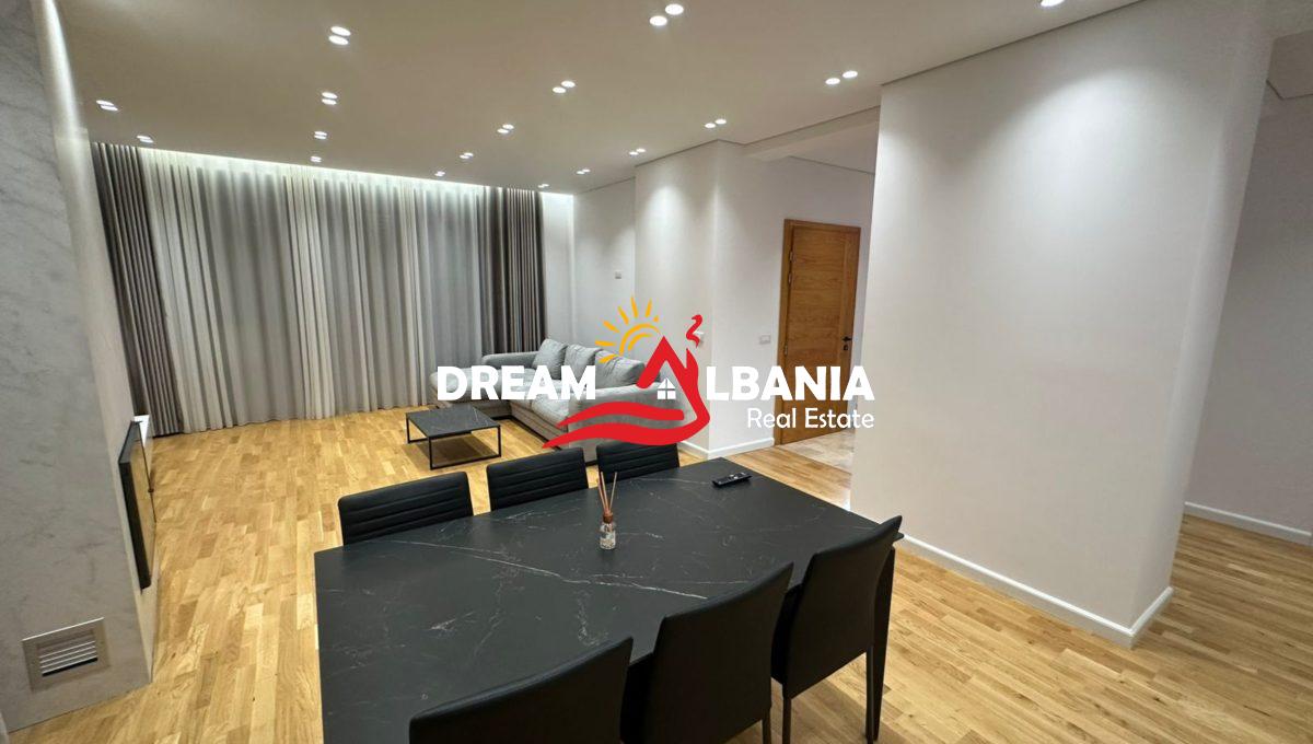 jepet me qera vile prane teg 4251430 (7)